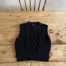 Load image into Gallery viewer, Knit Vest - Three Colours
